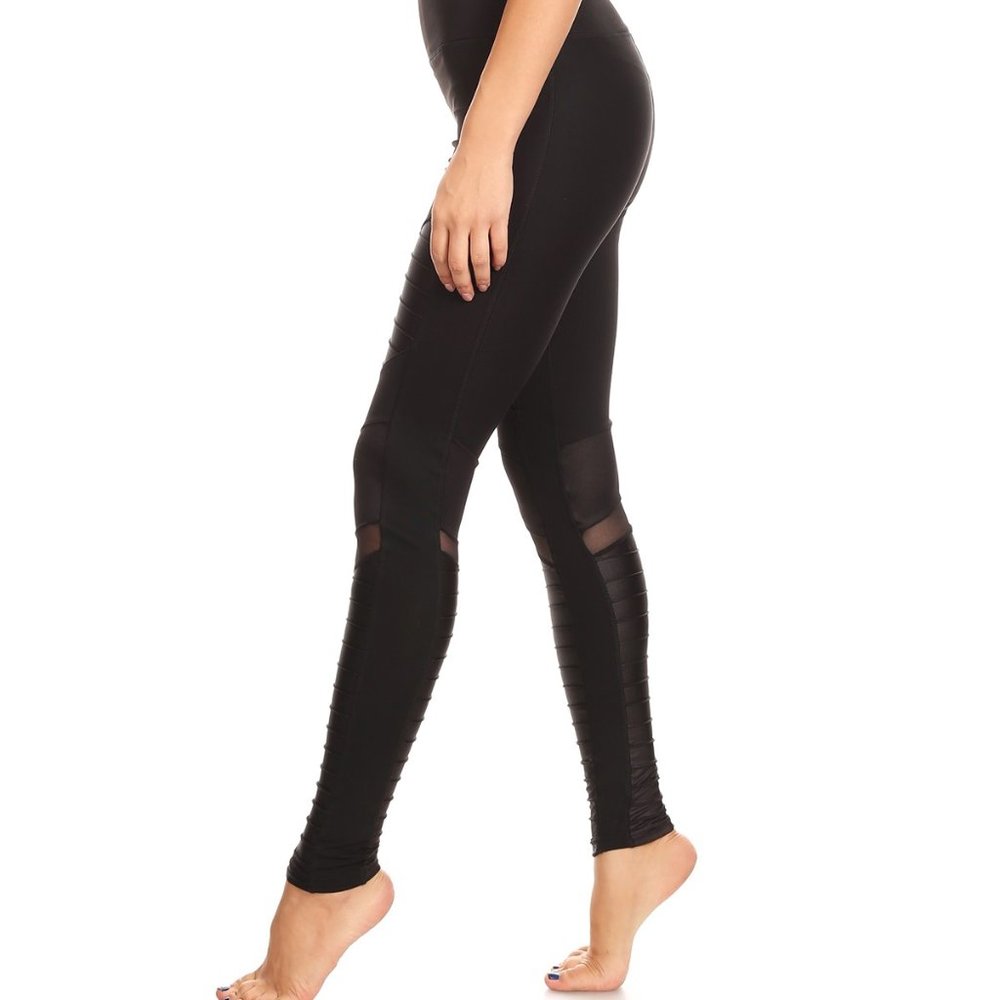 NWT Black knit mesh leggings - Picture 4 of 15